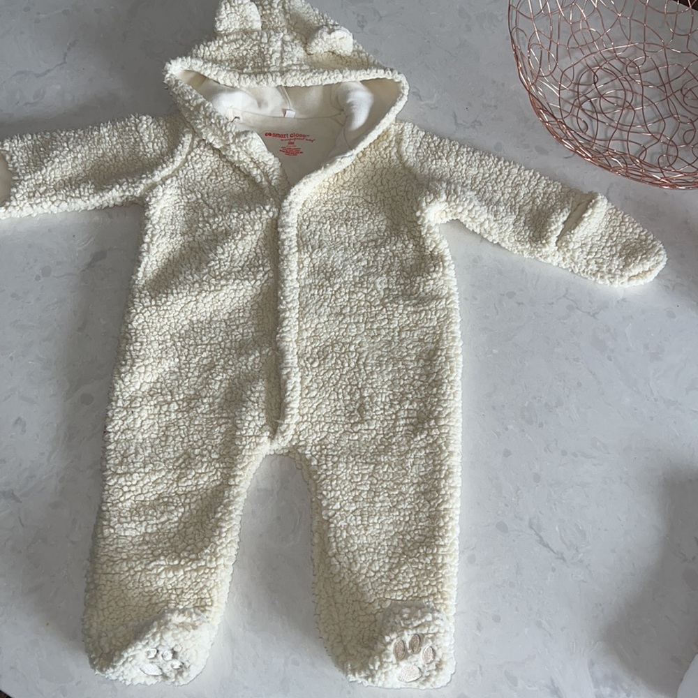 Magnificent Baby Teddy Bear Magnetic Close Cozy Sleeper